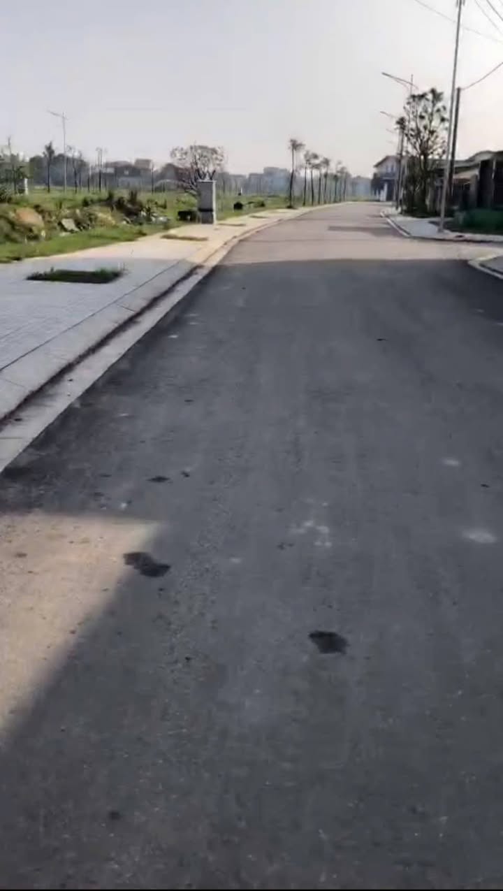 Đất nền Thạch Trung 160m² giá 4 tỷ - Vị trí siêu đẹp gần trường học!