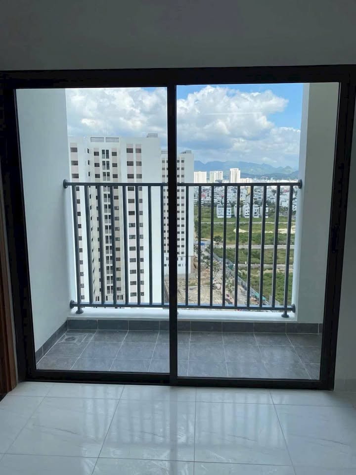 Căn hộ SSH08 Nha Trang 65m² giá 2.39 tỷ - Ban công lớn, view đẹp!