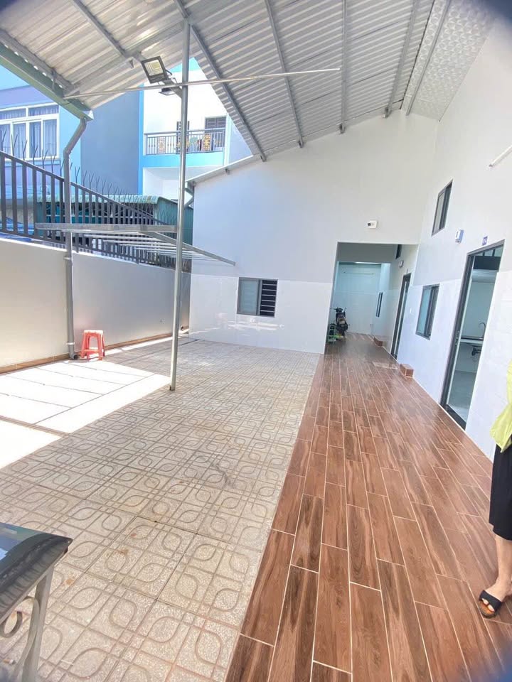 Phòng cho thuê tại hẻm 261/15 Đinh Phong Phú, Thủ Đức - Giá chỉ từ 3.5 triệu!