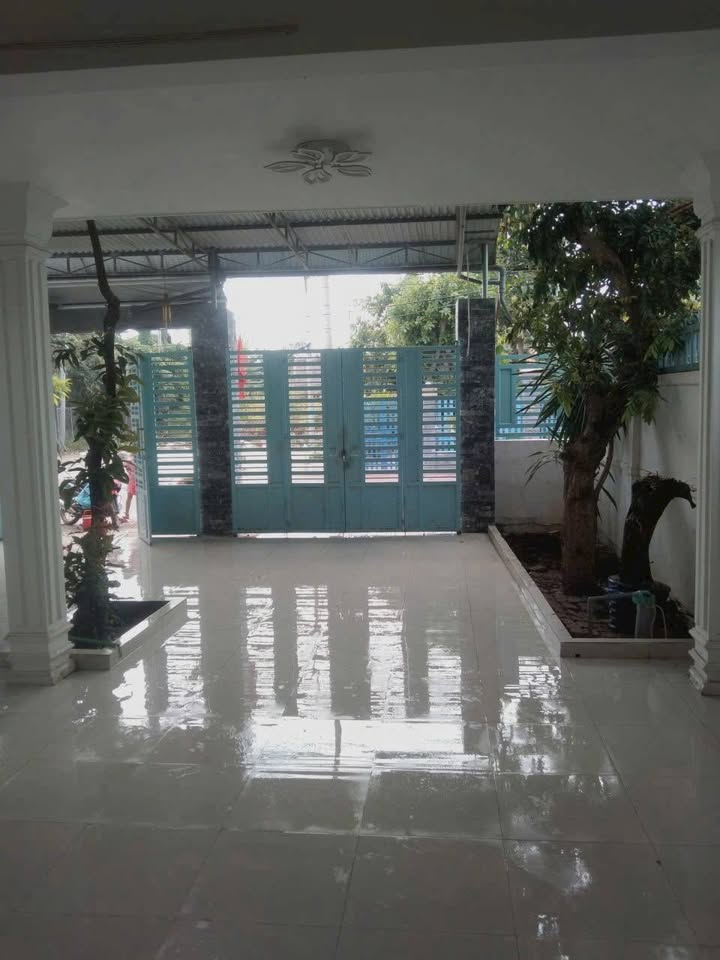 Nhà riêng Hồ Tràm 242m² giá 4.2 tỷ - Vị trí đắc địa gần biển!