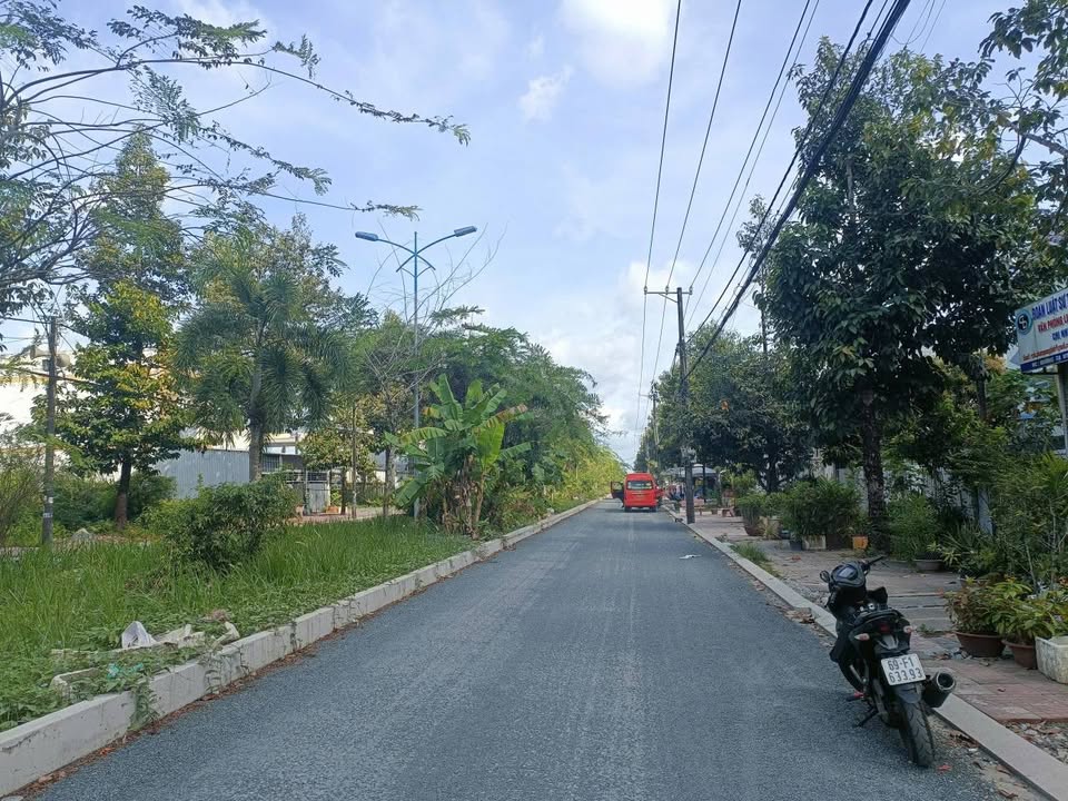 Đất nền đường Tạ Uyên, phường An Xuyên, 96m² giá 1.68 tỷ - Vị trí đẹp, mặt bằng cao bằng lộ!