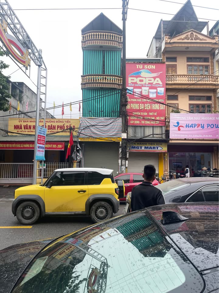 Nhà 3 tầng đường Cù Chính Lan, TP Hòa Bình 80m² - Vị trí kinh doanh đắc địa!