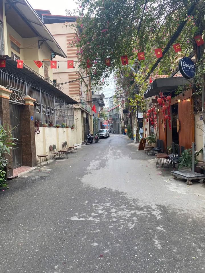 Nhà riêng Trôi, Hoài Đức 39m² giá 8 tỷ - Thiết kế hiện đại, thang máy