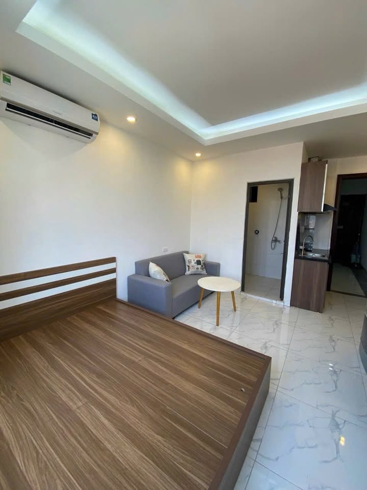 Căn hộ studio cho thuê tại ngõ 194 Đội Cấn 30m² - Nội thất đầy đủ, thang máy tiện lợi!