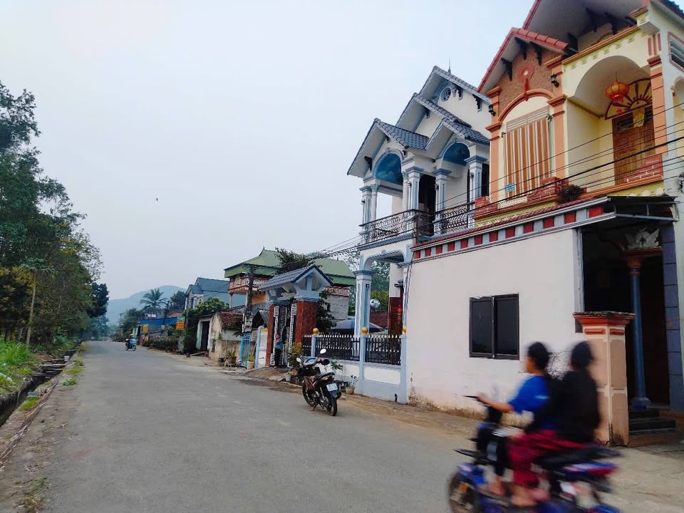 Đất nền Cẩm Ngọc, Cẩm Thủy 150m² giá chỉ 6xx triệu - Kinh doanh sinh lời ngay!