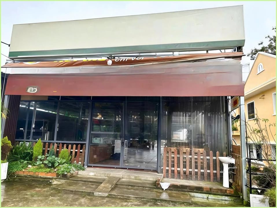 Cho thuê mặt bằng Hùng Vương Đà Lạt 150m² giá 25 triệu - Kinh doanh lý tưởng!