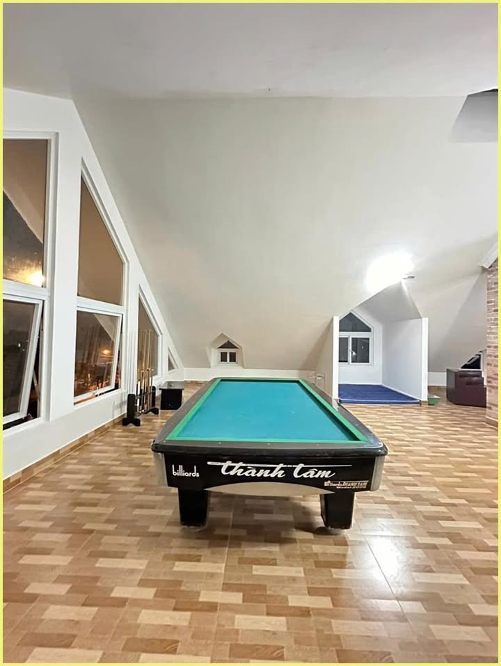 Cho thuê villa sân vườn Đà Lạt 300m² giá 25 triệu - Phù hợp nghỉ dưỡng và kinh doanh