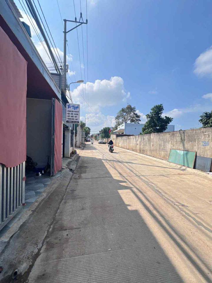 Nhà cho thuê mặt tiền Nguyễn Trác, Buôn Ma Thuột 2PN giá 4 triệu - Phù hợp gia đình!