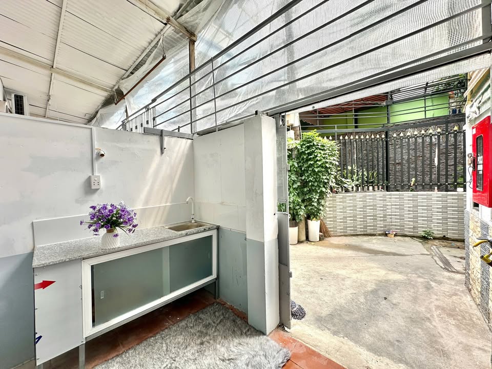 Kiot cho thuê tại Gò Vấp 15m² giá 3.3 triệu - Đường rộng, giao thông thuận tiện!