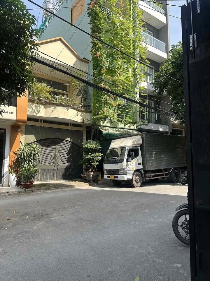 Nhà cho thuê đường Lạc Long Quân, Tân Bình 76m² - Phù hợp làm văn phòng, kinh doanh!