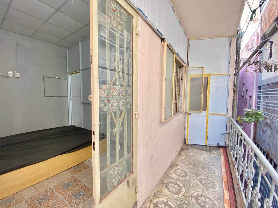 Nhà nguyên căn cho thuê tại Nguyễn Văn Đậu, Bình Thạnh - Giá chỉ 8.5 triệu/tháng