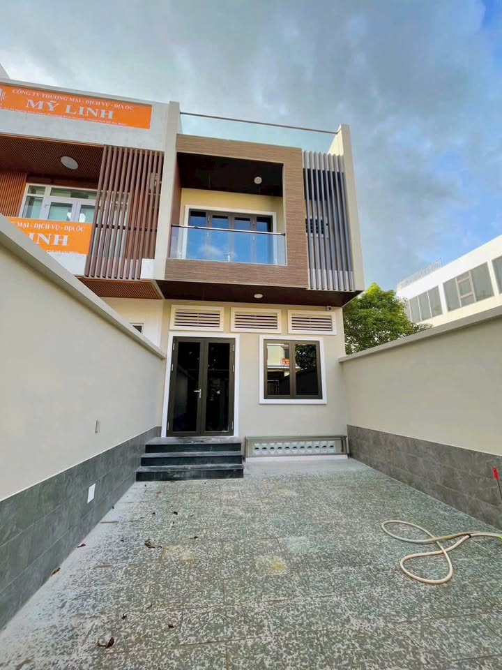 Cho thuê mặt tiền kinh doanh Hoàng Hoa Thám, Bình Thạnh 110m² - Giá tốt chỉ 30 triệu/tháng!