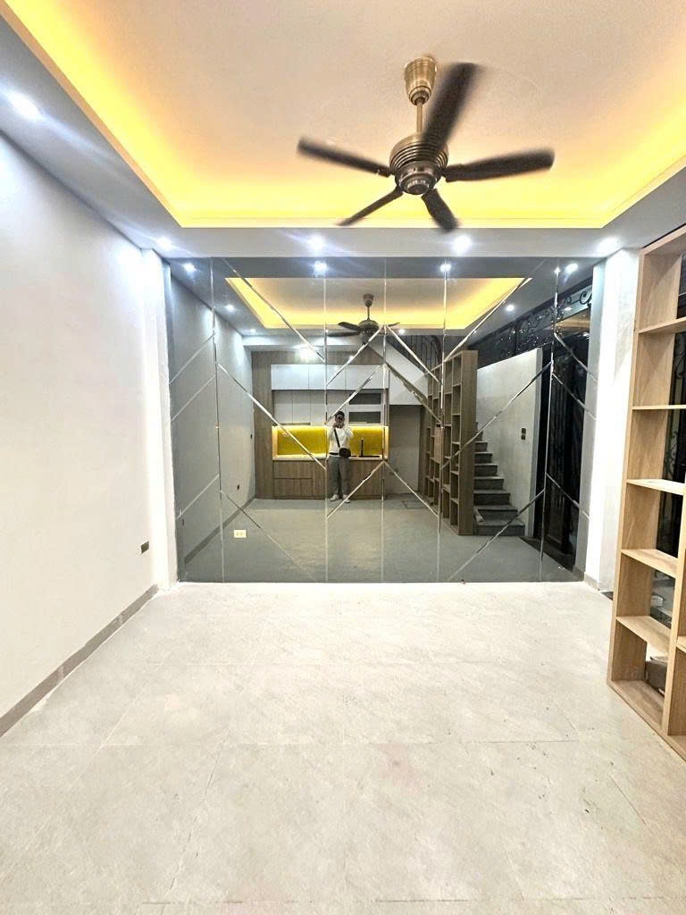 Nhà đẹp Hoàng Hoa Thám, Ba Đình 25m² giá 6.8 tỷ - Sẵn sàng vào ở ngay!