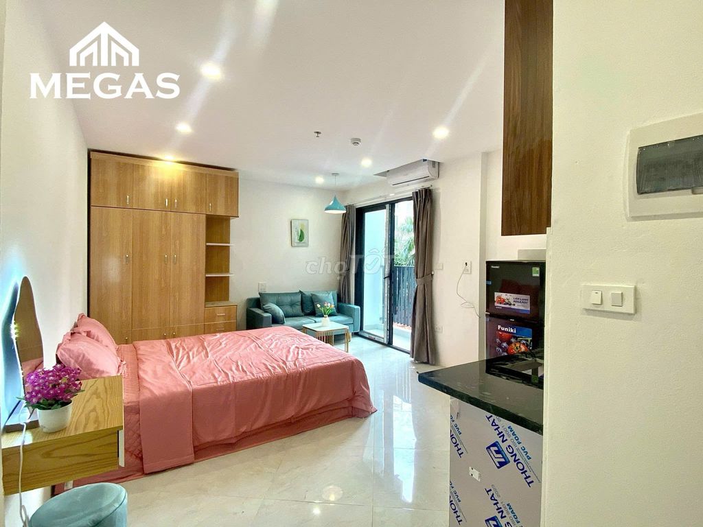 Cho thuê căn hộ studio ban công 30m² tại Nguyễn Thị Định, Cầu Giấy - Full nội thất mới tinh