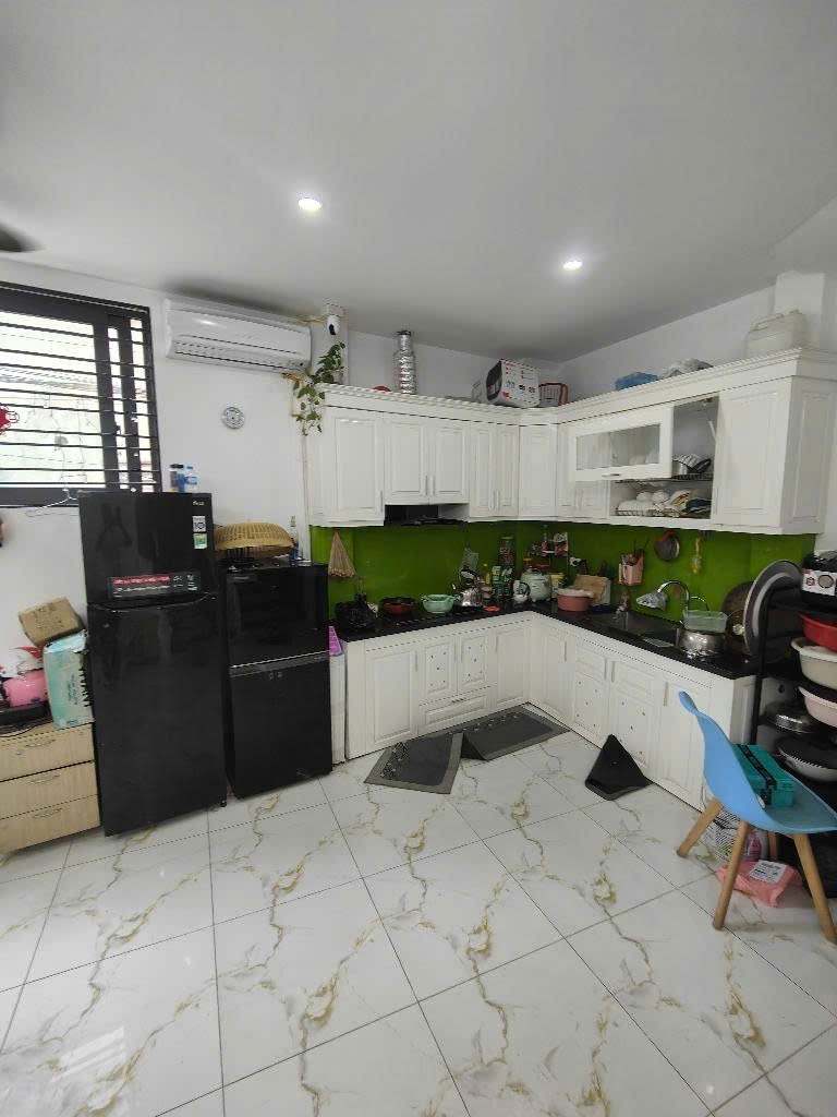 Bán nhà phố Hồ Tùng Mậu 45m² giá 8.75 tỷ - Khu dân trí cao, an ninh tuyệt đối!