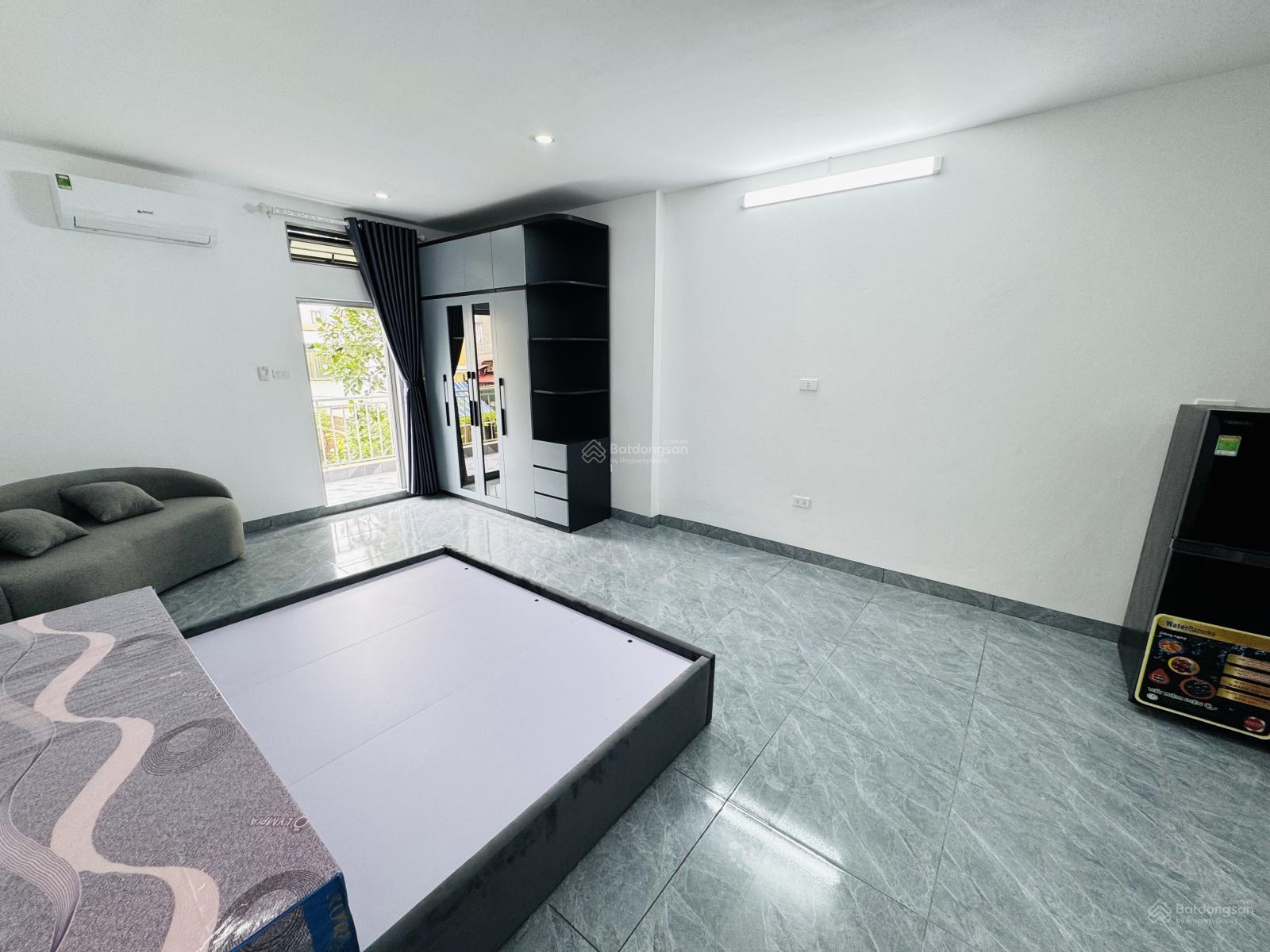 Phòng cho thuê 193 Văn Cao 35m² giá 5.5 triệu - Đầy đủ tiện nghi, chỉ cần dọn vào ở ngay!