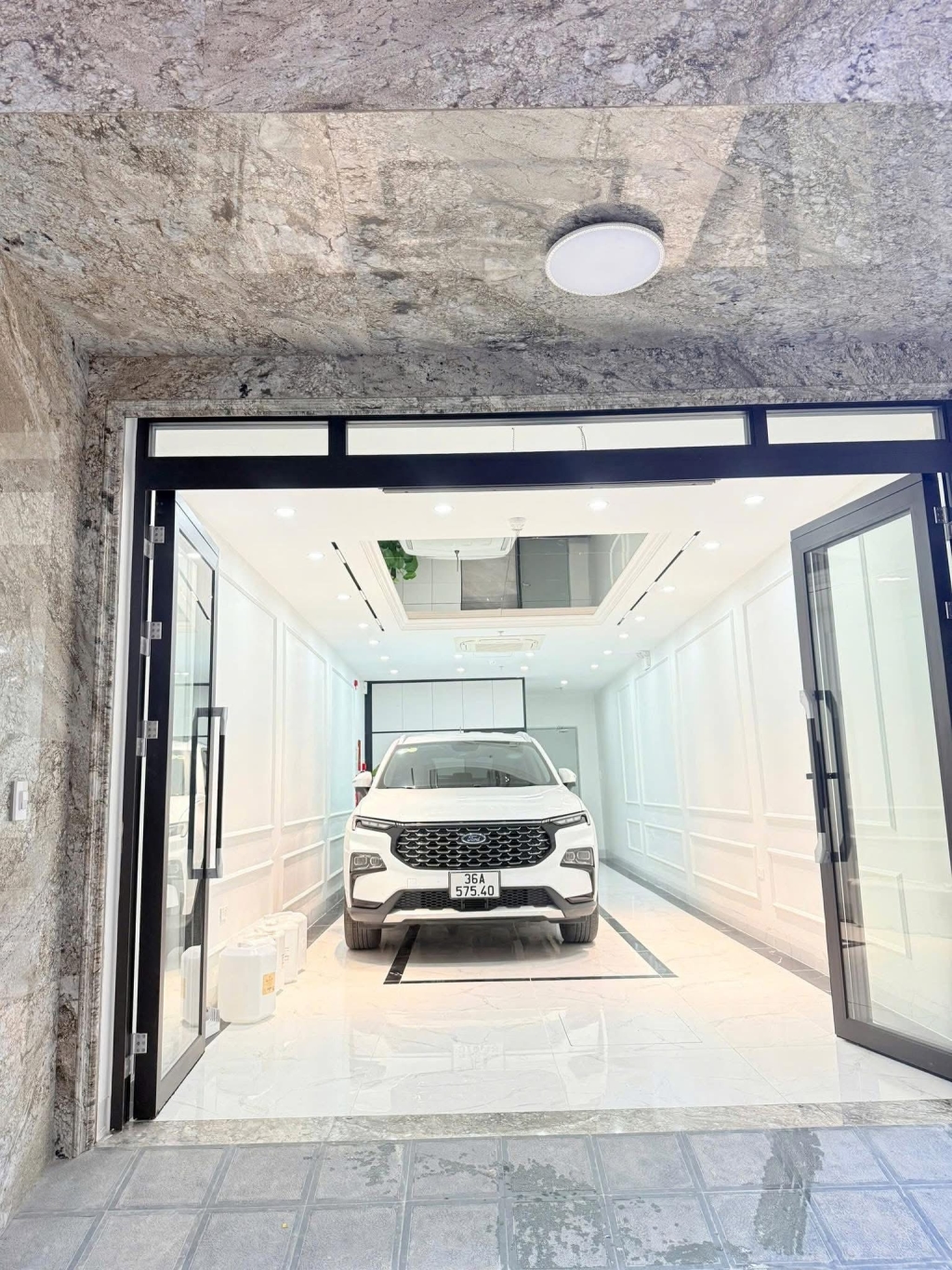 Nhà 7 tầng thang máy tại Cầu Giấy 56m² - Pháp lý minh bạch, đầy đủ nội thất!