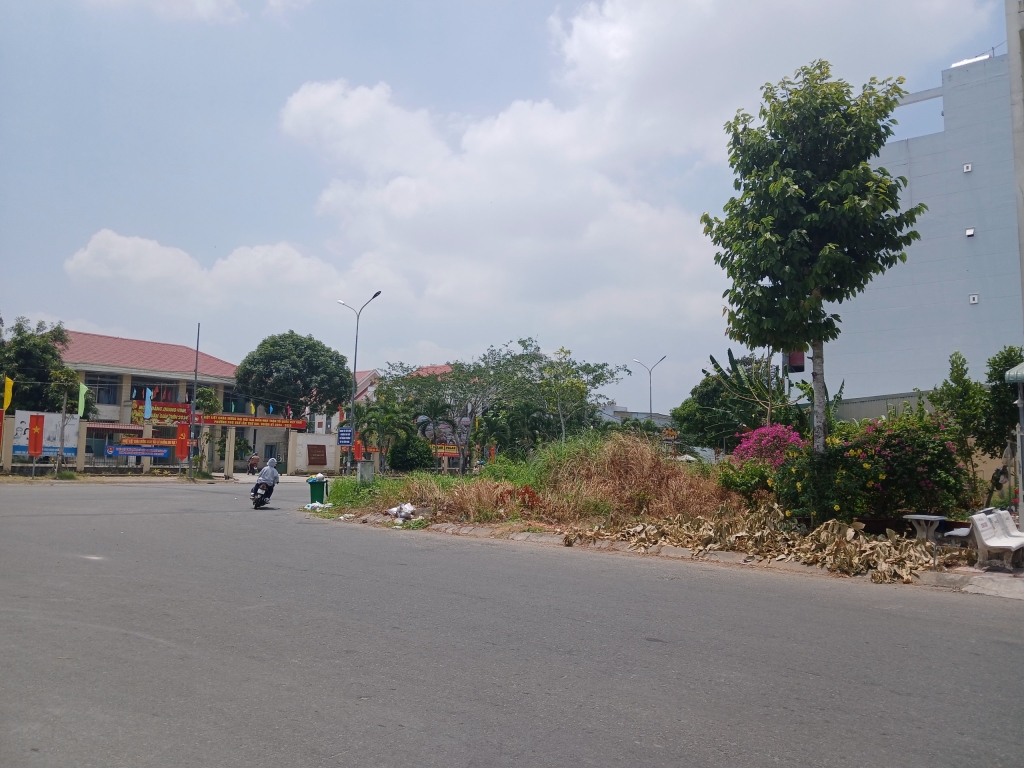 Đất nền góc E9 đường Nguyễn Thị Sáu, Cần Thơ 424m² giá 14.5 tỷ - Đầu tư sinh lời hấp dẫn!