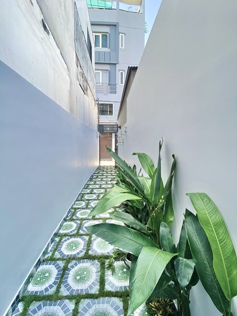 Nhà phố Phạm Văn Đồng, Gò Vấp 32m² giá chỉ 3.9 tỷ - Full nội thất, sẵn sàng ở ngay!