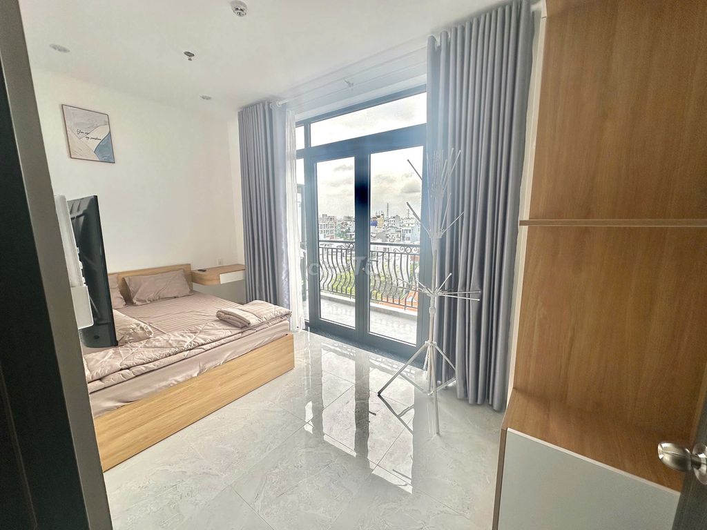 Căn hộ 2 phòng ngủ mới xây có ban công tầng 5 - Khu Khuê Mỹ 75m² giá 11 triệu