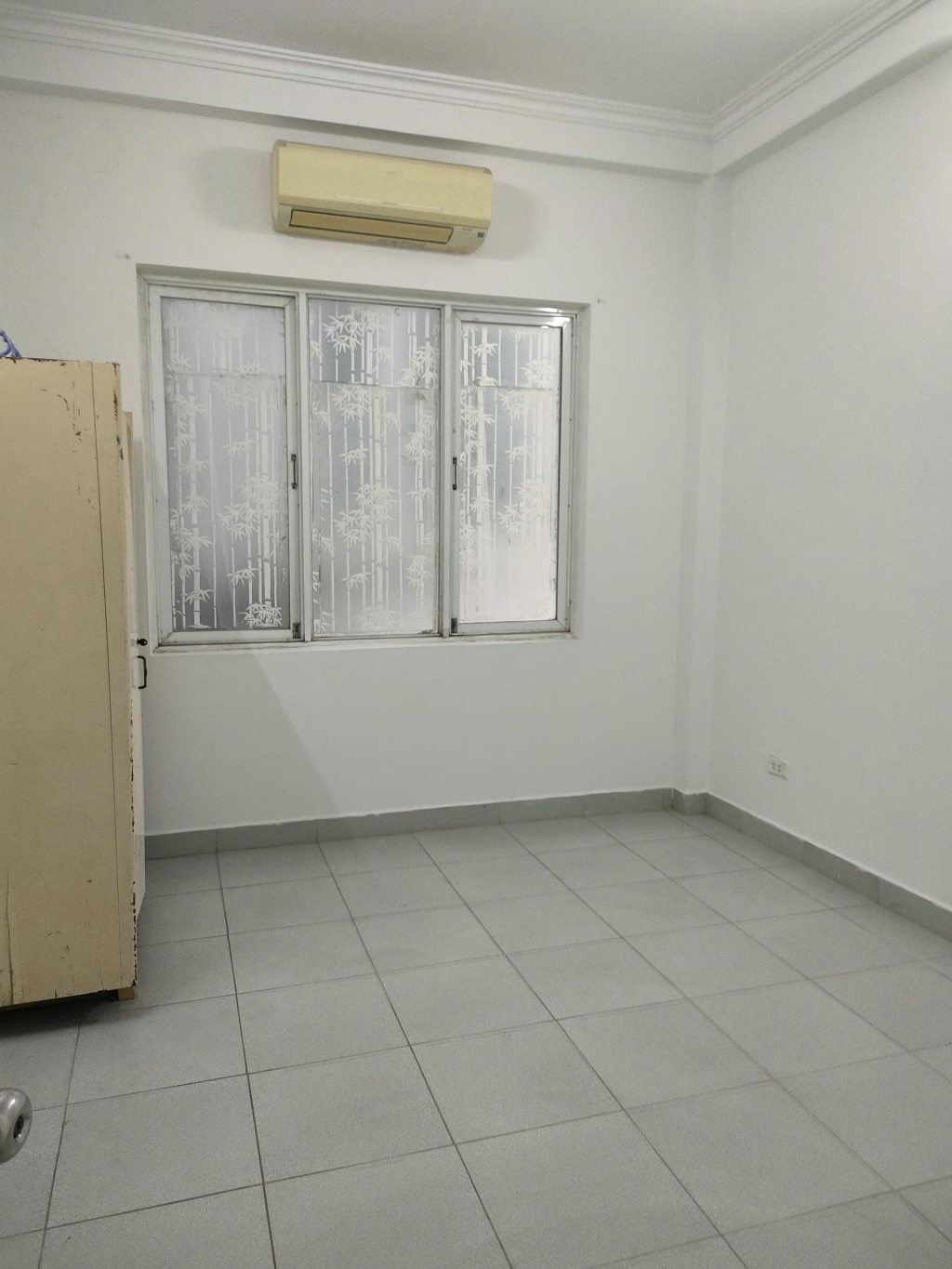 Nhà riêng Tân Mai 50m² giá 1.78 tỷ - Vị trí đẹp, gần trung tâm!