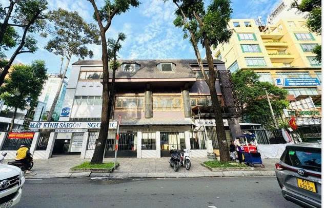 Cho thuê nhà mặt tiền Phạm Ngọc Thạch, Quận 3 - Vị trí trung tâm, giá chỉ 120 triệu/tháng!