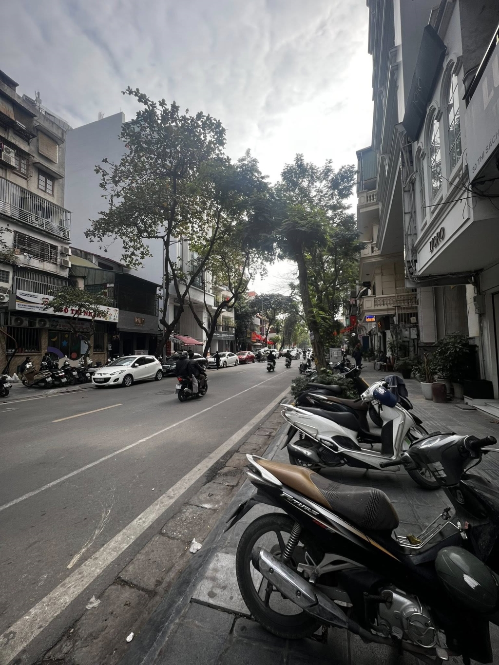 Nhà mặt phố Thi Sách, Hai Bà Trưng 66m² giá 40 tỷ - Lô góc thuận lợi kinh doanh!