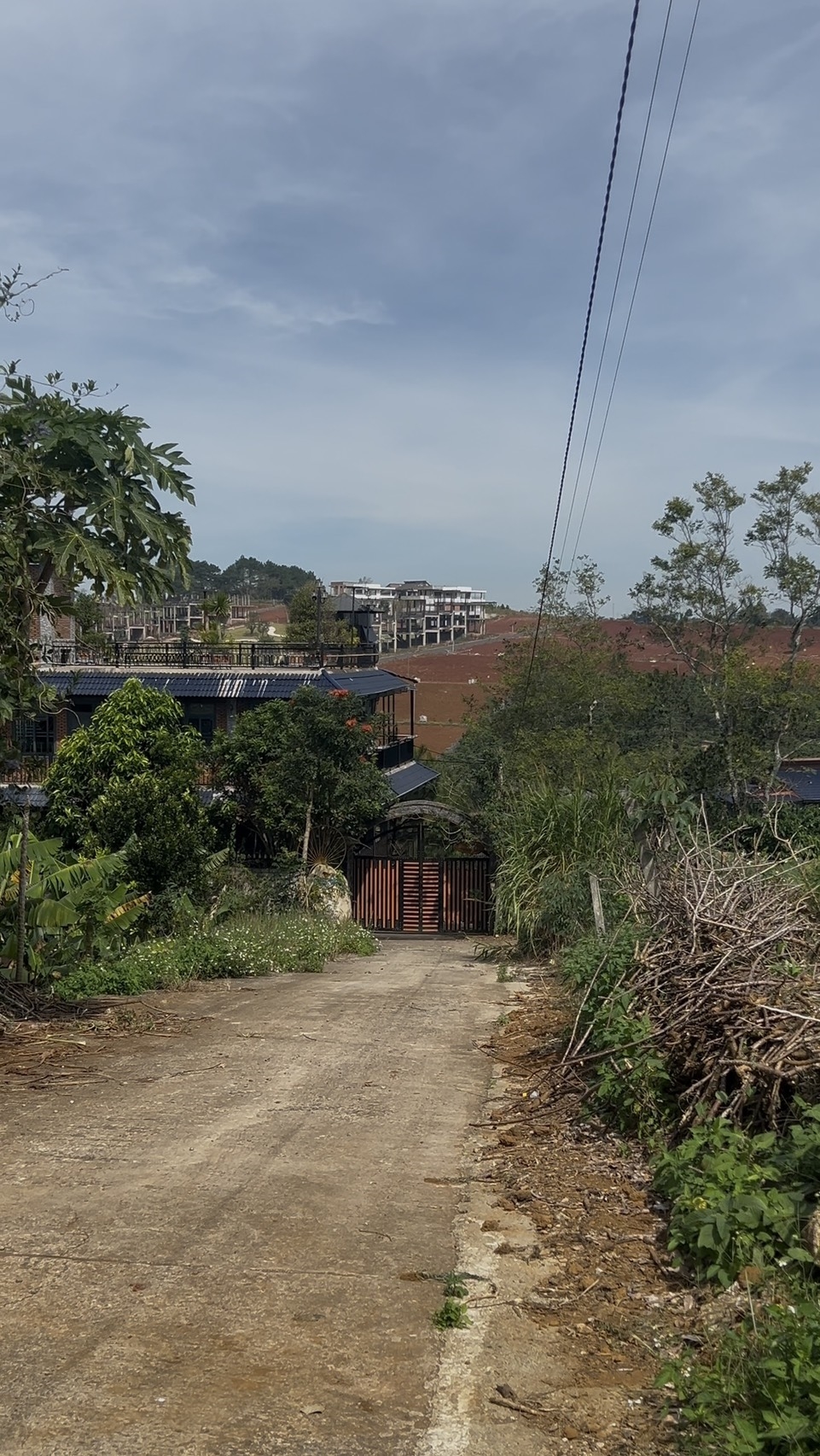 Đất nền 900m² hẻm 128 Tản Đà, Bảo Lộc - Khu homestay tiềm năng!