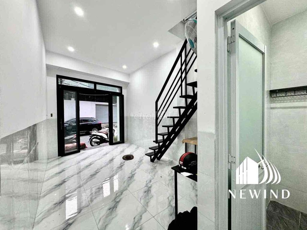 Nhà nguyên căn đường Nguyễn Thị Thập, Quận 7 - Giá chỉ 10 triệu, đầy đủ tiện nghi!