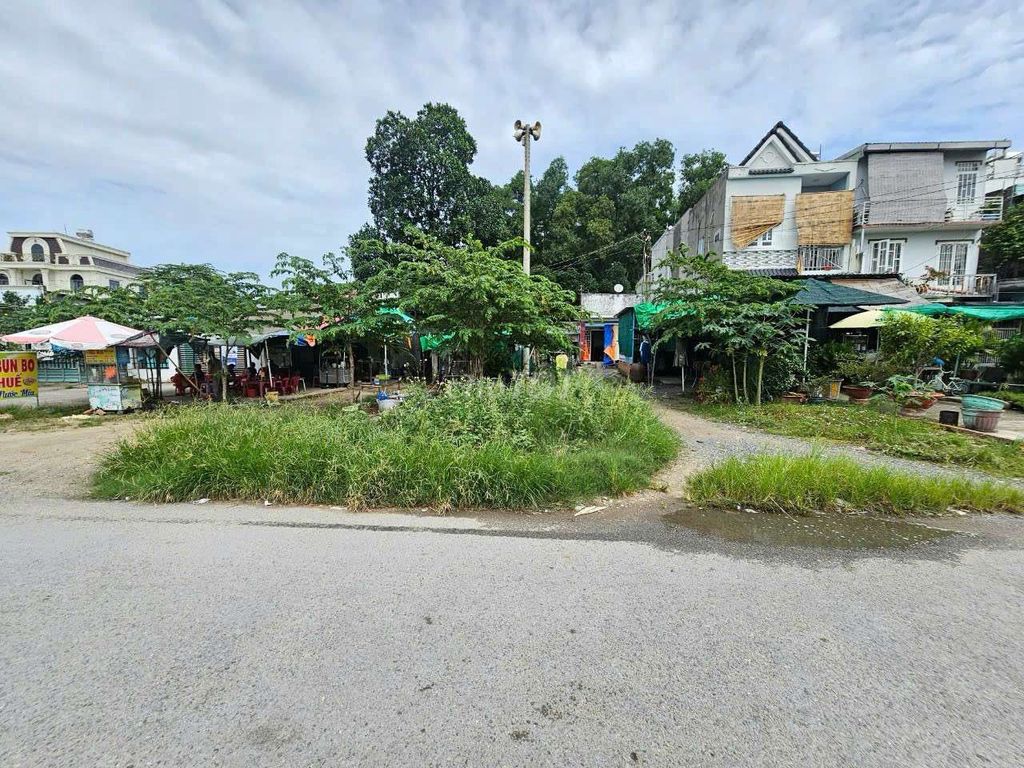 Đất mặt tiền đường Ống Nước, Dĩ An 371m² giá 13.5 tỷ - Đầu tư sinh lời ngay!