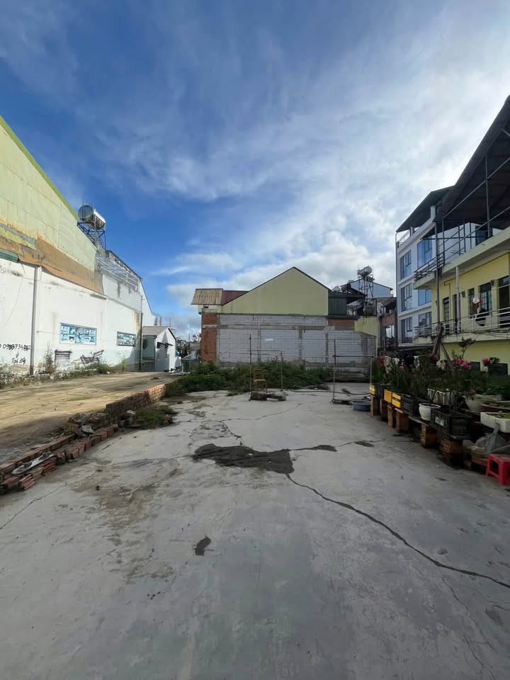 Đất nền trung tâm Ngã 5 Đại Học 81m² - Đầu tư sinh lời lý tưởng!