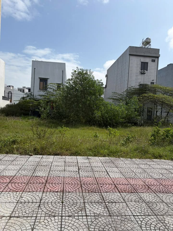 Đất nền Hói Kiểng 10, Hòa Quý 105m² giá 5.3 tỷ - Đầu tư sinh lời tốt!