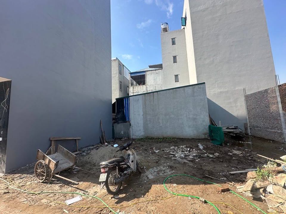 Đất Phúc Lợi 77m² giá 8.624 tỷ - Cần bán gấp, thương lượng ngay!
