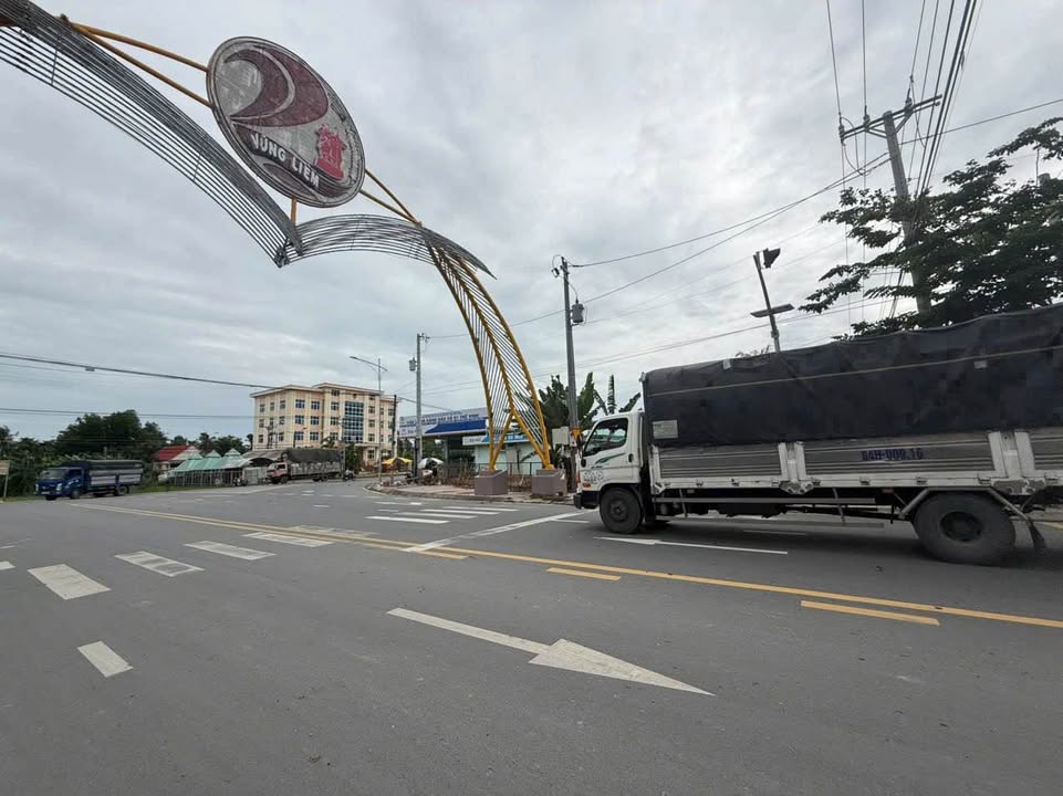 Đất nền mặt tiền đường Gạch Trúc Vũng Liêm 340m² giá chỉ 6.8 tỷ - Cơ hội đầu tư hấp dẫn!