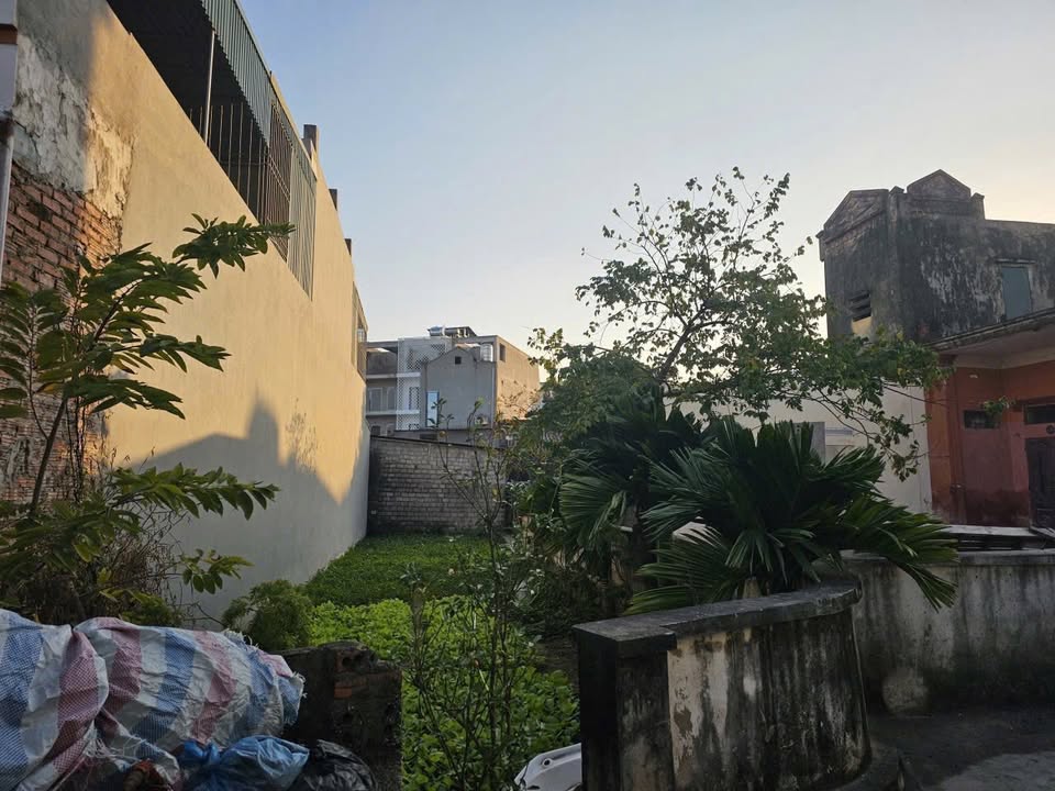 Đất chính chủ phường Quảng Thành, Thanh Hóa 93m² giá 1.8 tỷ - Đầu tư sinh lời tuyệt vời!