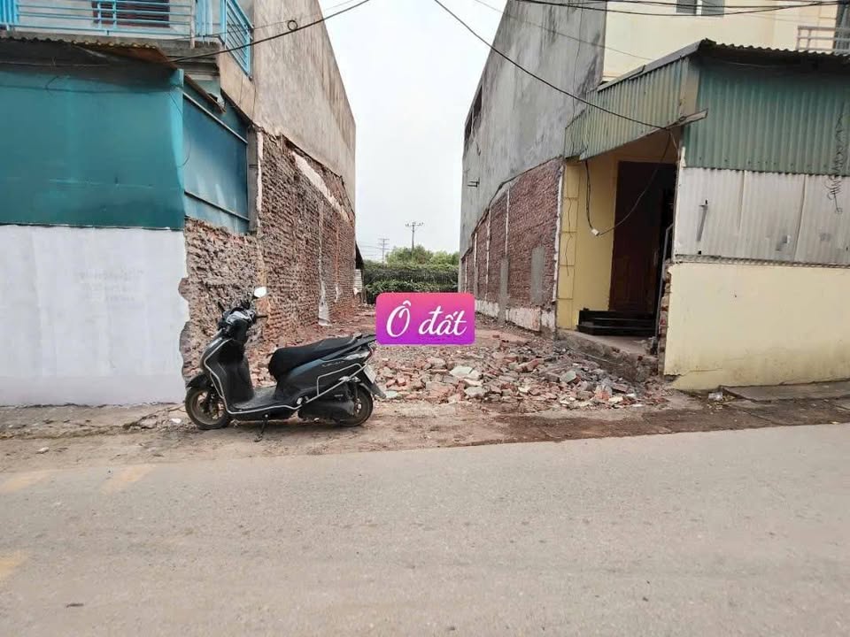 Đất nền đường Lý Thái Tổ, Vĩnh Yên 87m² giá 2.6 tỷ - Vị trí trung tâm tuyệt vời!