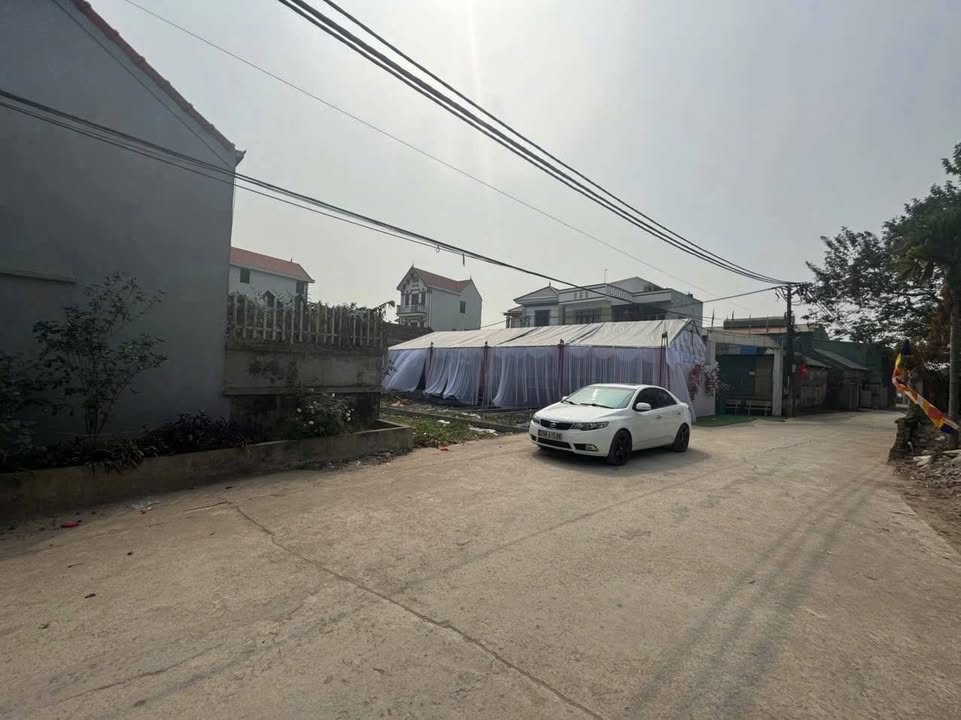 Đất nền thôn Thượng, Văn Hoàng, Phú Xuyên 111m² giá 2.4 tỷ - Vị trí đắc địa, đầu tư sinh lời!