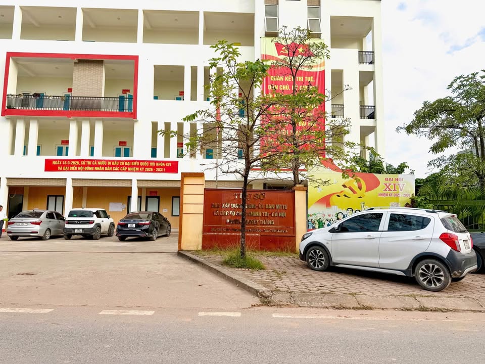 Đất thổ cư Thịnh Đán 160m² giá 4 tỷ - Đường rộng, xây ở ngay!