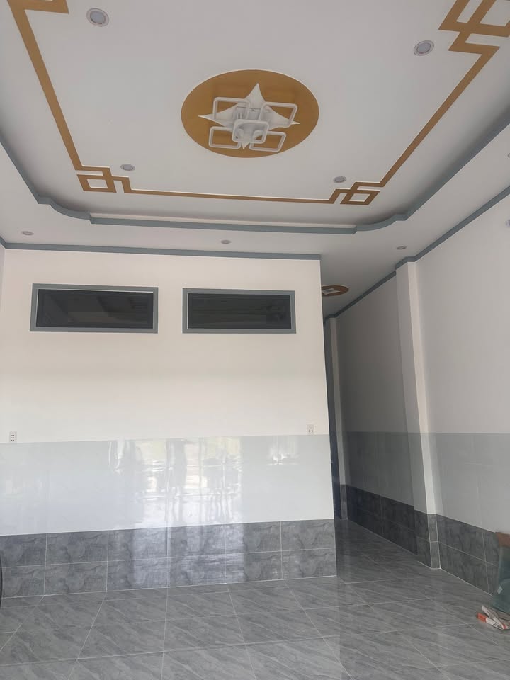 Nhà phố hiện đại Ninh Thạnh, Tây Ninh 135m² giá 900 triệu - Sẵn sàng vào ở!