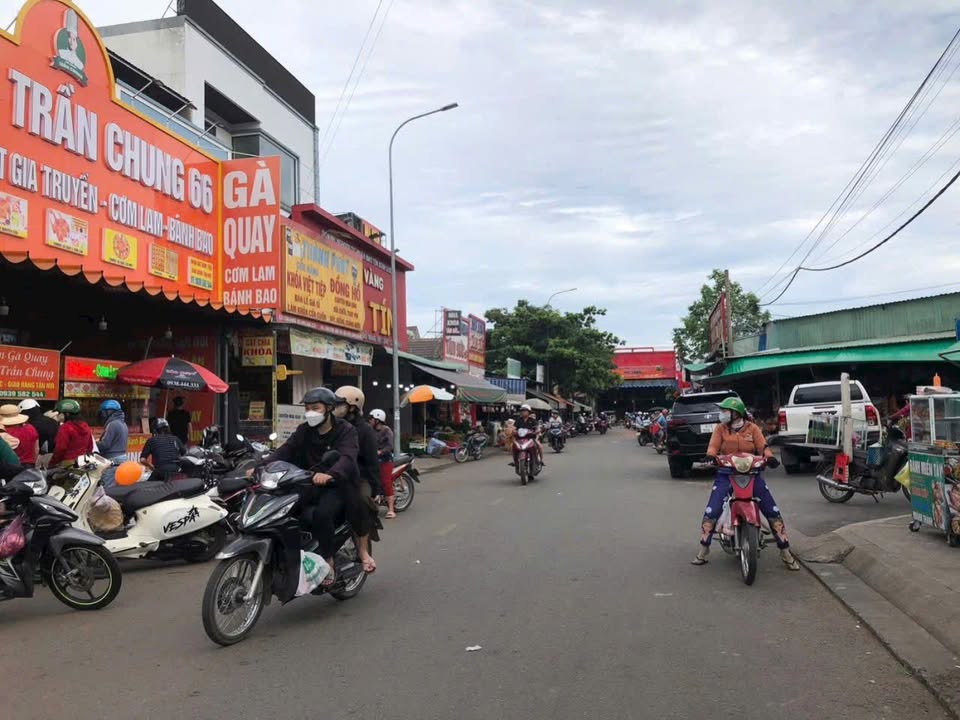 Đất Kinh Doanh Chợ Vĩnh Tân 150m² - Sổ đỏ chính chủ, giá thỏa thuận!