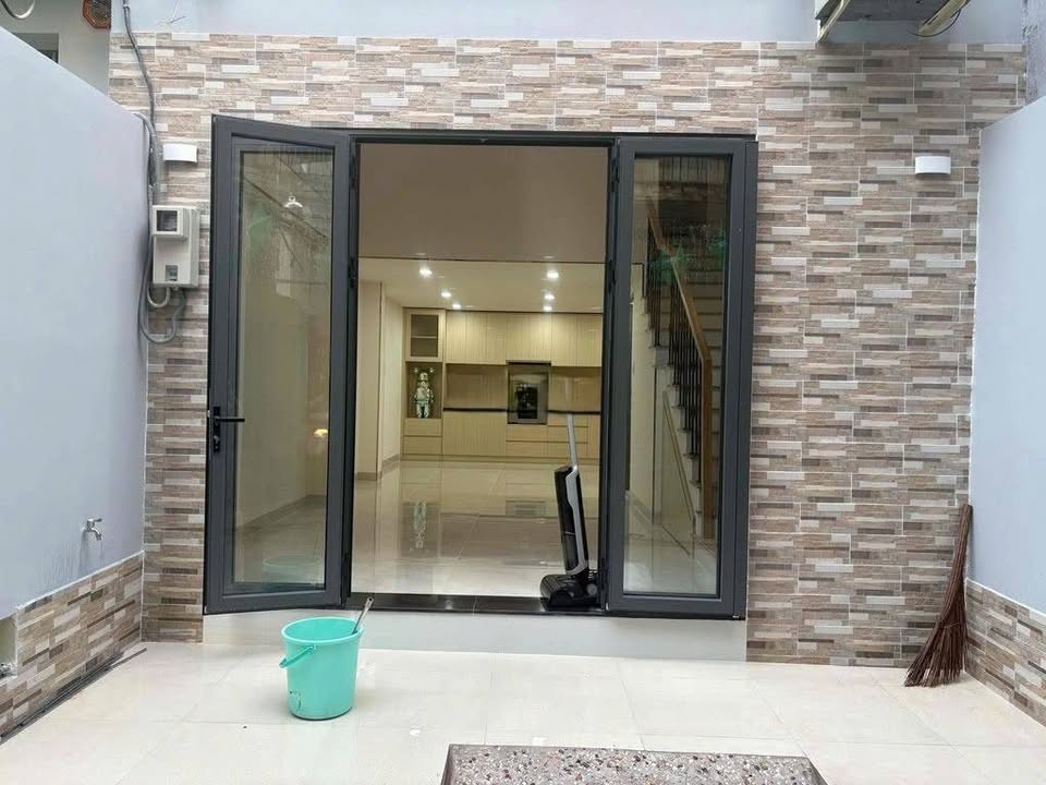 Nhà cho thuê đường Hoàng Văn Thụ, quận Tân Bình, diện tích 40m² - Phù hợp với mọi nhu cầu kinh doanh
