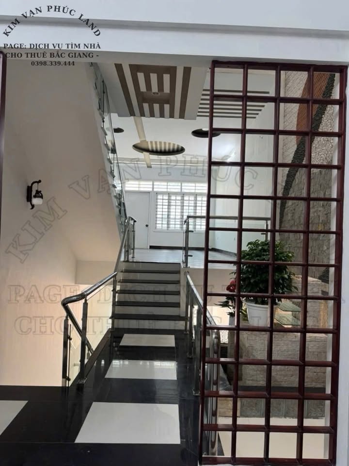 Cho thuê nhà 4 tầng đường Hoàng Văn Thụ, Bắc Giang 80m² - Phù hợp vừa ở vừa kinh doanh!