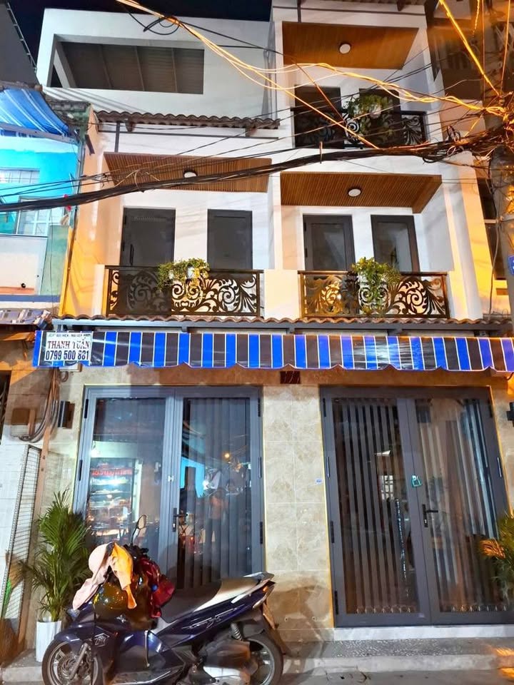 Nhà phố Tân Phú HXT 8m Huỳnh Thiện Lộc 28m² giá 4.5 tỷ - Kinh doanh đa ngành