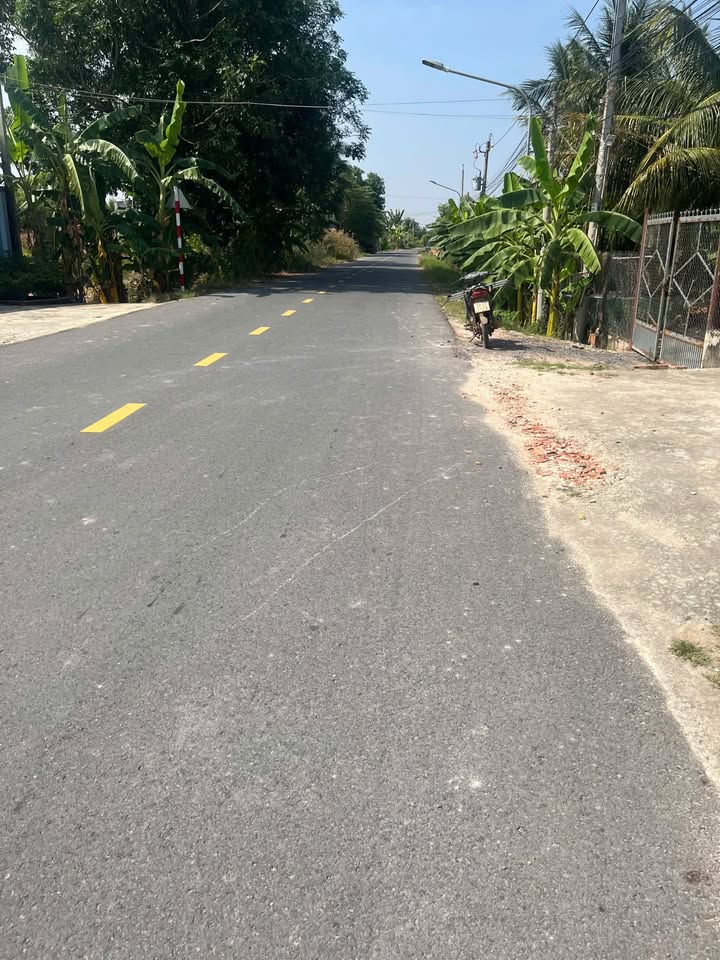 Đất mặt tiền đường nhựa Thạnh Tân 1020m² giá 1 tỷ - Sổ hồng chính chủ!