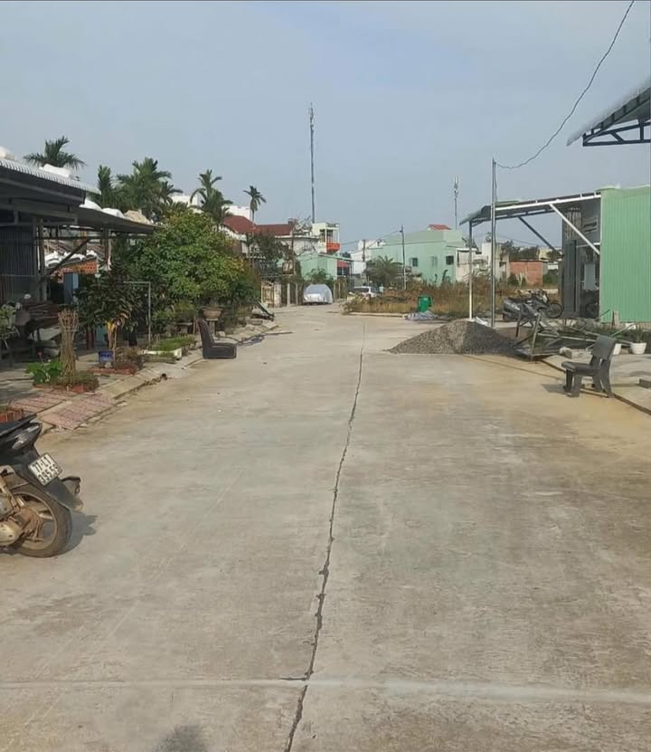 Nhà cấp 4 đường Võ Trứ, thị trấn Tuy Phước 93m² giá 1.2 tỷ - Hướng Nam mát mẻ