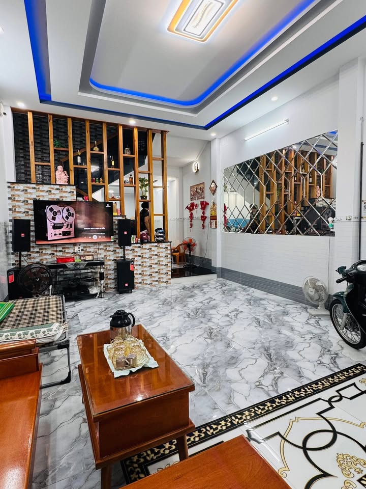 Nhà riêng mặt tiền đường Nguyễn Hữu Thọ, 74m² giá 5.2 tỷ - Sổ đỏ chính chủ, xây kiên cố!