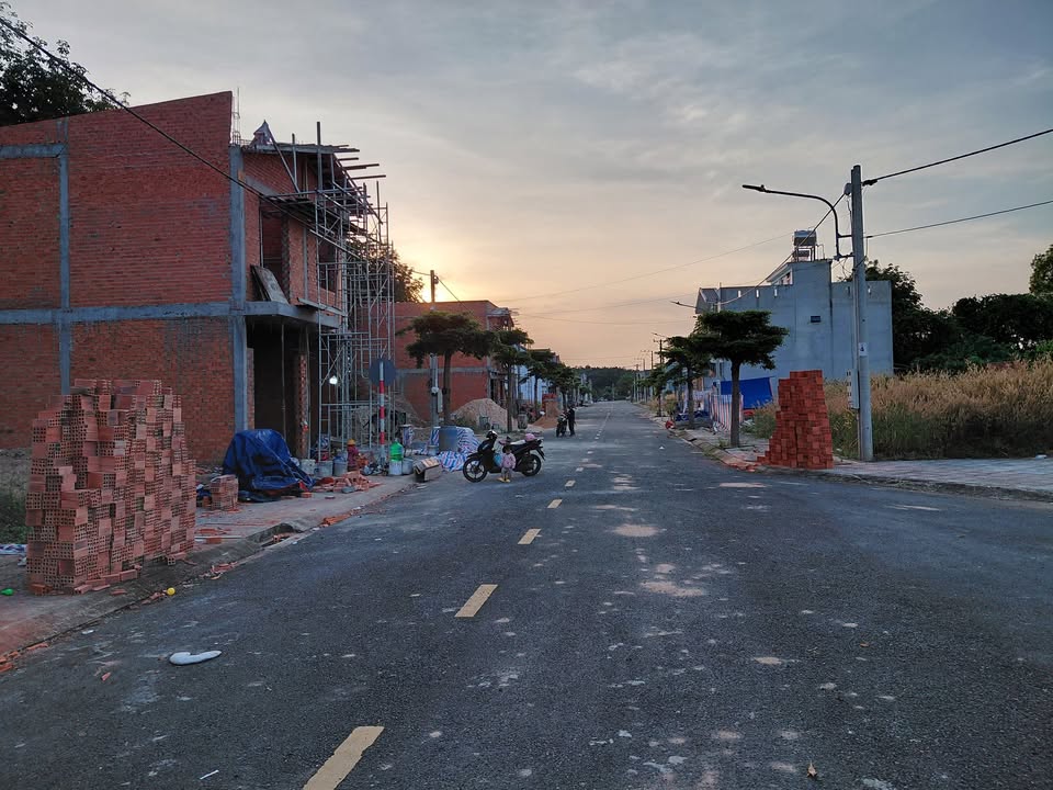 Đất thổ cư An Điền Bến Cát 77m² giá chỉ 800 triệu - Cơ hội đầu tư hấp dẫn!