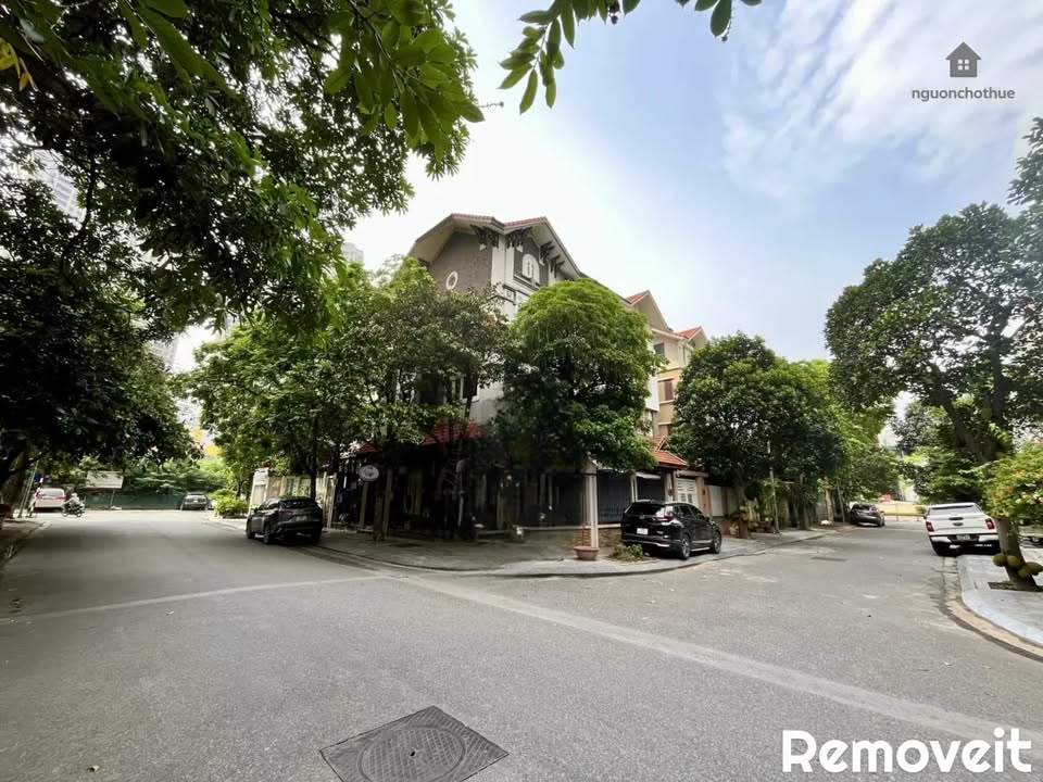 Biệt thự cho thuê góc 70m² - Nguyễn Chánh, Cầu Giấy - Giá chỉ 65 triệu/tháng