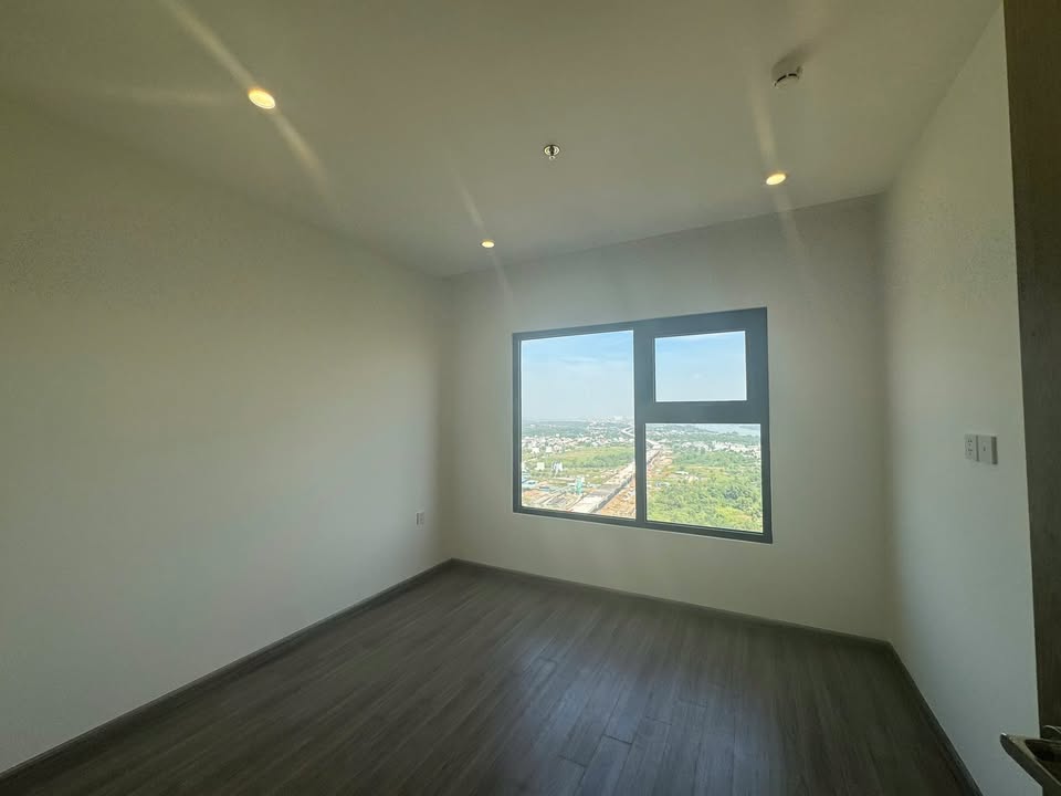 Căn hộ Vinhomes Grand Park quận 9 3PN giá 8.5 triệu - View thoáng, ở được ngay!