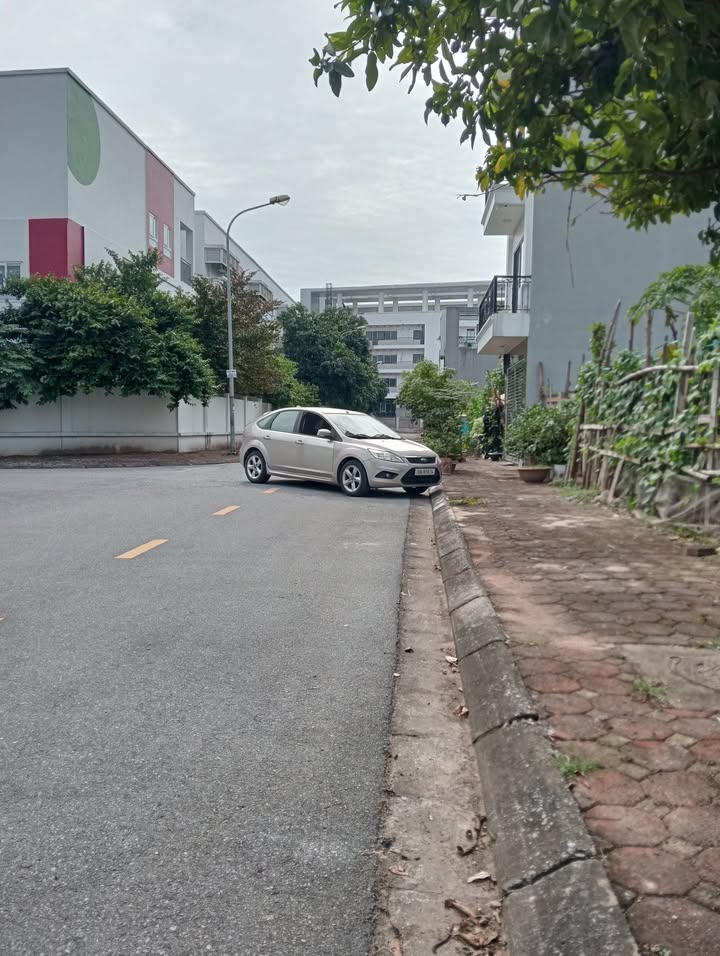 Đất nền chính chủ Ngọc Thụy Long Biên 55m² giá 8 tỷ - Tiềm năng tăng giá hấp dẫn!